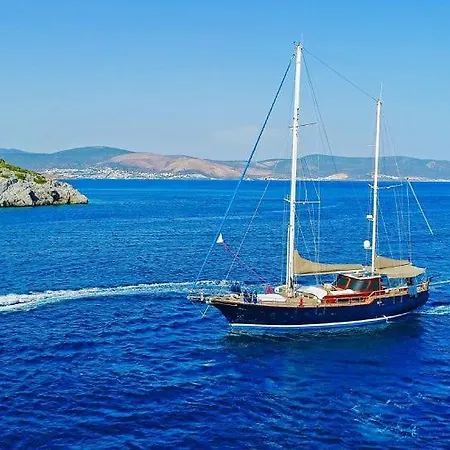 Båthotell Luxury Boat In Marina Bodrum